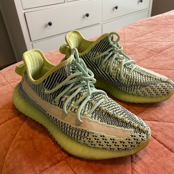 Adidas Yeezy boost 350, neon yellow/green - Picture 1 of 3